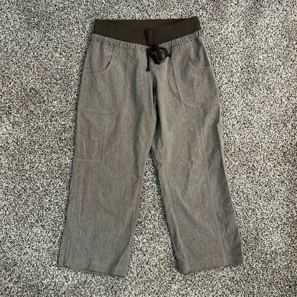ATHLETA Gray Allegro Capri Jogger Pants - Picture 1 of 8